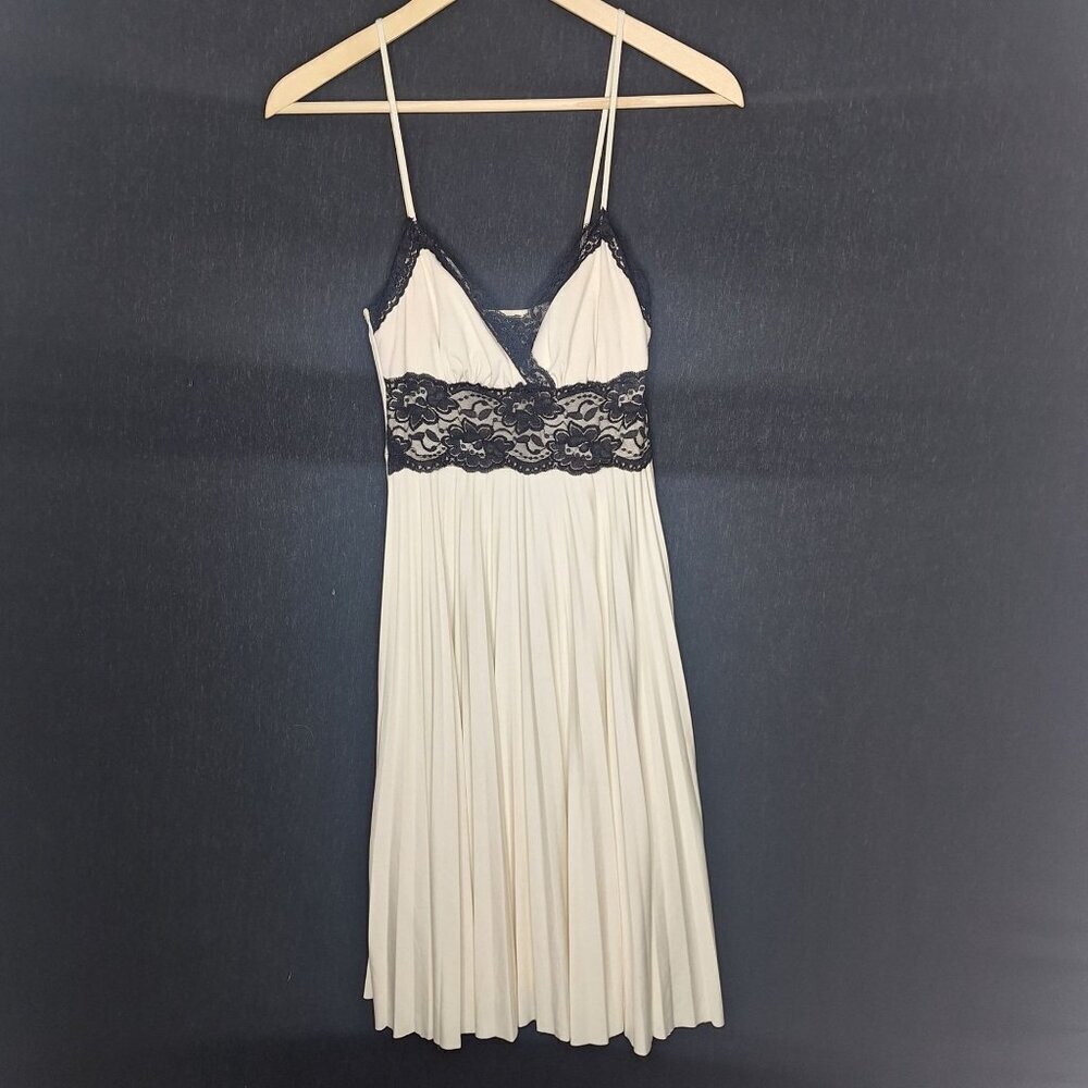 💙 XOXO Lace Pleated Stretch Midi Dress Size S Babydoll Y2K Retro Cute Outfit Wh
